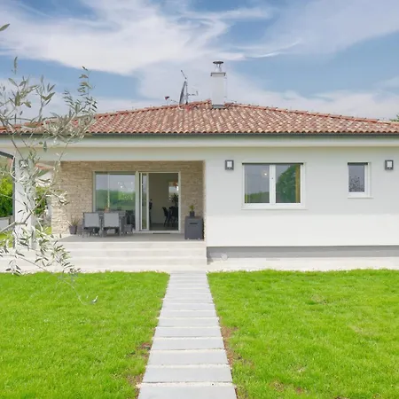 Tea By Rent Istria Vila *